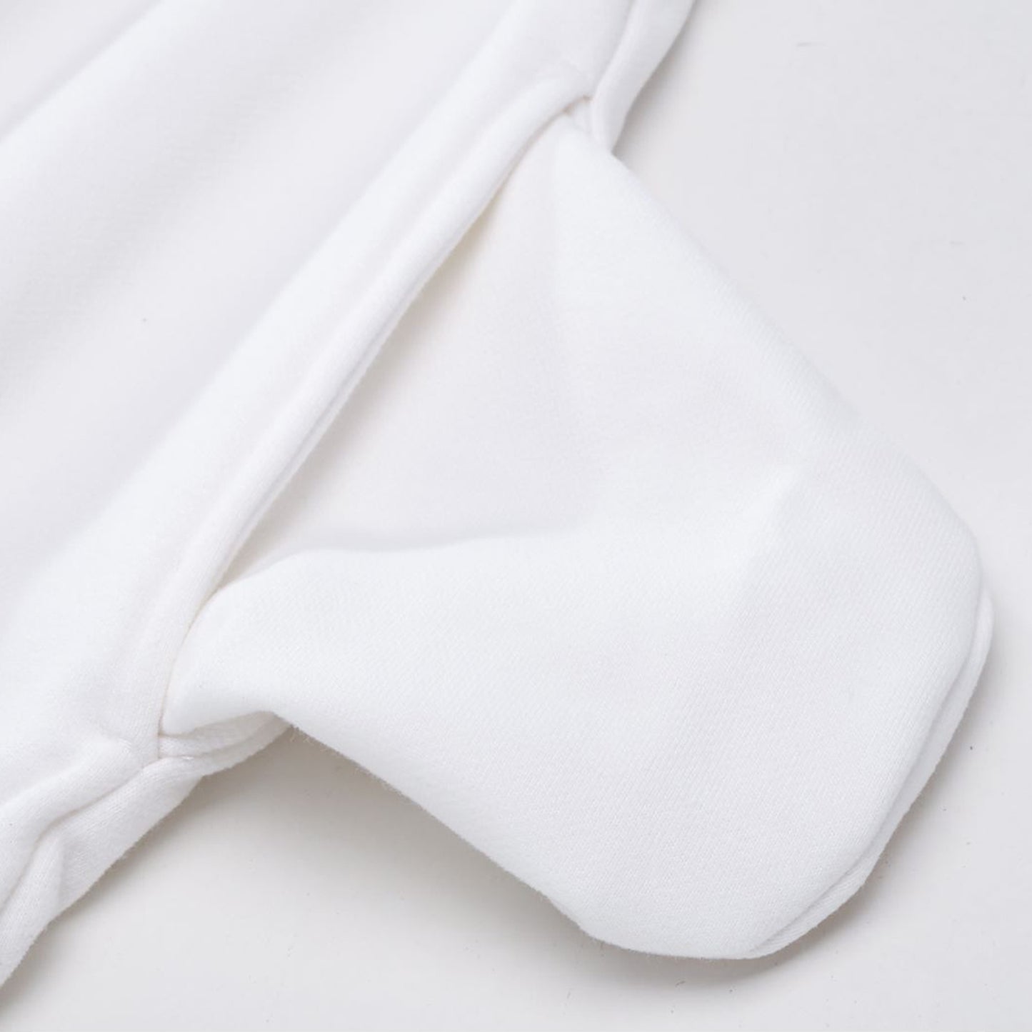 KULTURA x SAMPAGUITA (White)